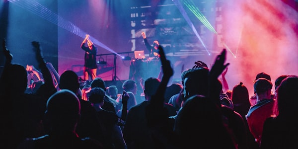 墨西哥城阿兹特克体育场内部座无虚席的壮观全景